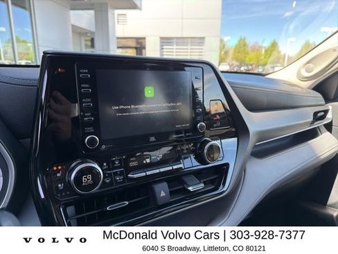 Used 2022 Toyota Highlander Limited image 6