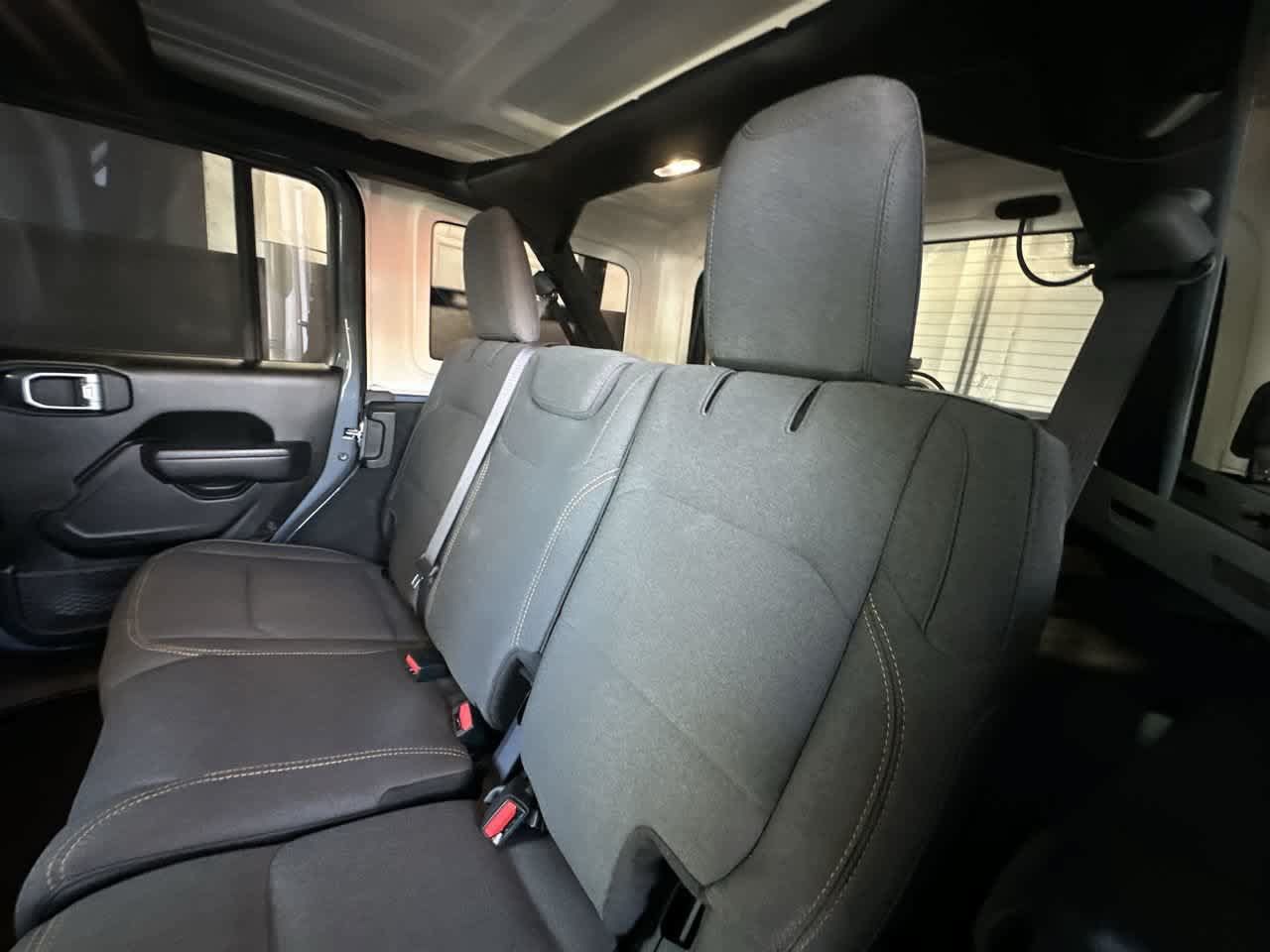 Used 2024 Jeep Wrangler Unlimited Sport AWD/4WD image 22