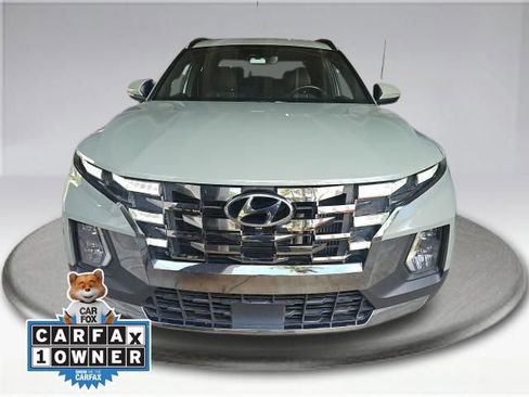 Used 2022 Hyundai Santa Cruz Limited AWD/4WD image 2