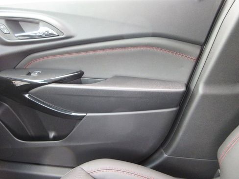 New 2026 Chevrolet Trax RS image 34