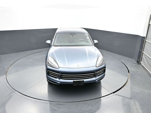 Used 2019 Porsche Cayenne AWD/4WD image 16