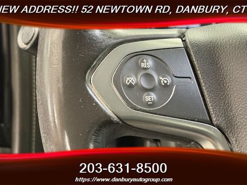 Used 2018 Chevrolet Silverado 1500 LTZ AWD/4WD image 19