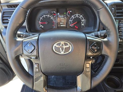 Certified 2023 Toyota 4Runner 40th Anniversary SE image 18
