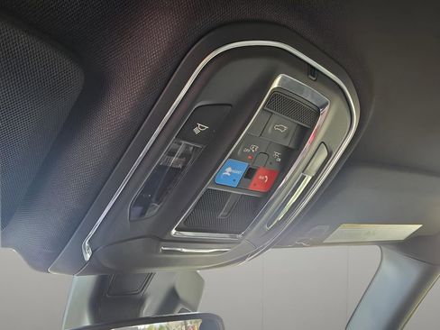 Used 2024 Jeep Grand Cherokee Altitude image 17