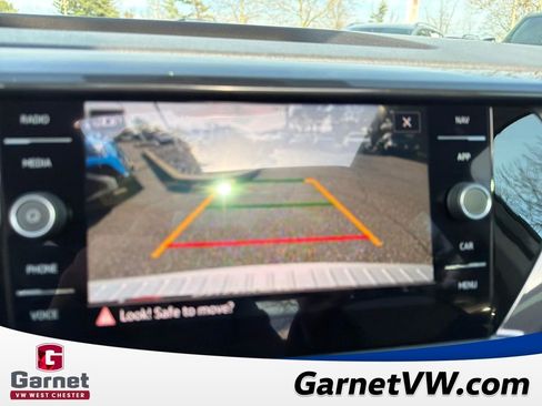 Certified 2024 Volkswagen Taos SEL image 21