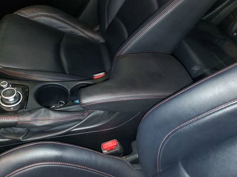 Used 2016 MAZDA MAZDA3 i Grand Touring FWD image 28
