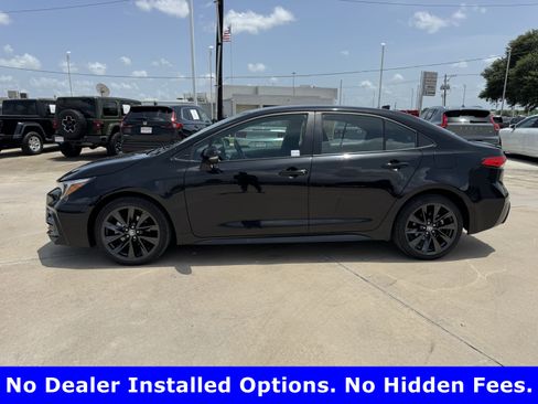 Used 2025 Toyota Corolla SE FWD image 5
