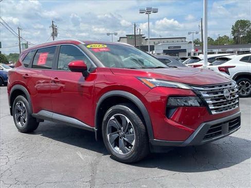 Used 2024 Nissan Rogue SV w/ SV Premium Package FWD image 1