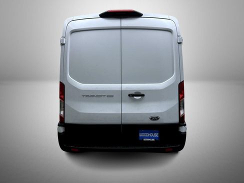 Used 2025 Ford Transit 250 148 Medium Roof RWD image 6
