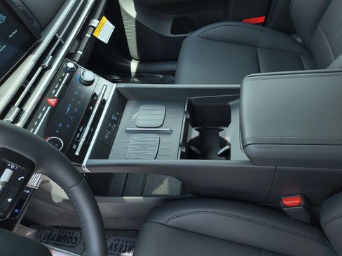 New 2027 Hyundai Santa Fe SEL FWD image 23