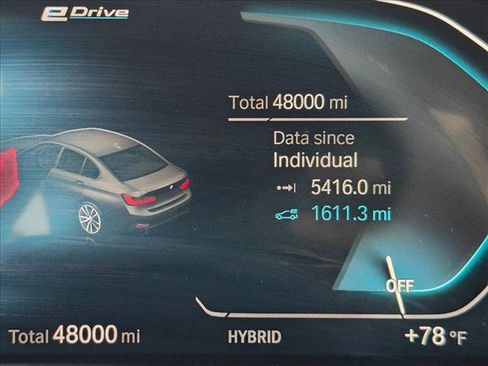 Used 2021 BMW 330e w/ Premium Package RWD image 10
