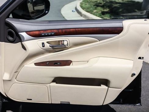 Used 2016 Lexus LS 460 L AWD/4WD image 57