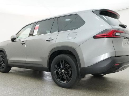 New 2026 Toyota Grand Highlander Limited FWD image 26