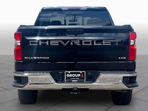 Certified 2022 Chevrolet Silverado 1500 LTZ w/ LTZ Convenience Package II RWD image 5