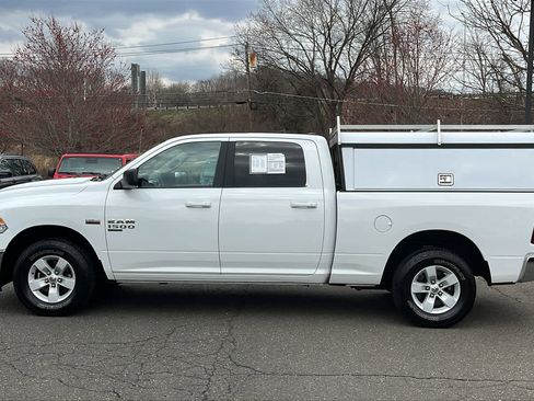 Used 2020 RAM 1500 Classic SLT image 7