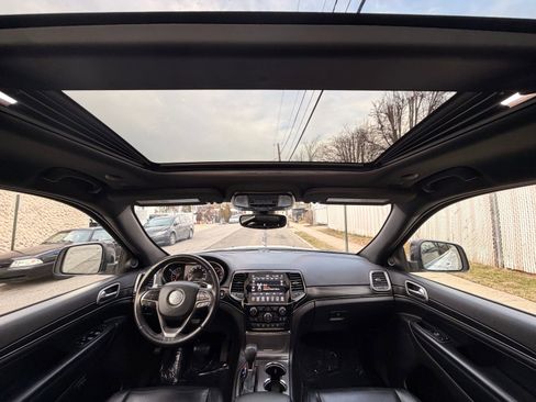 Used 2021 Jeep Grand Cherokee Limited X image 33