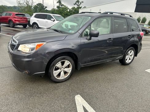 Used 2016 Subaru Forester 2.5i Premium AWD/4WD image 3