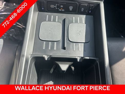 Used 2024 Hyundai Santa Fe Calligraphy FWD image 22
