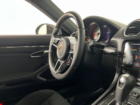 Certified 2026 Porsche Cayenne GTS AWD/4WD image 12