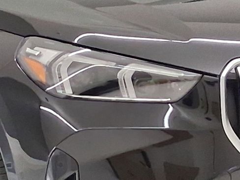 Certified 2023 BMW X1 xDrive28i w/ Convenience Package AWD/4WD image 9