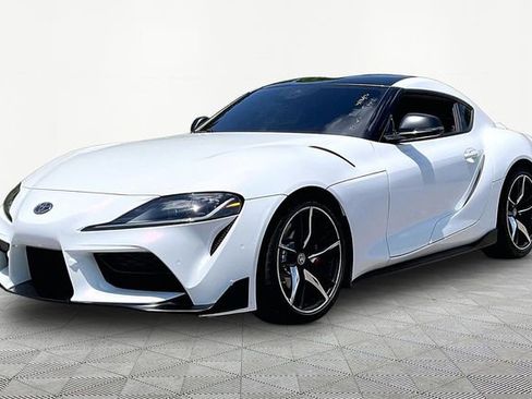 Used 2021 Toyota Supra Premium w/ Driver Assist Package RWD image 3