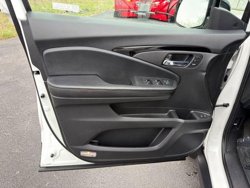 Used 2021 Honda Passport Elite image 13