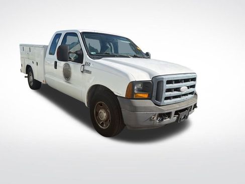 Used 2007 Ford F250 2WD SuperCab Super Duty image 2