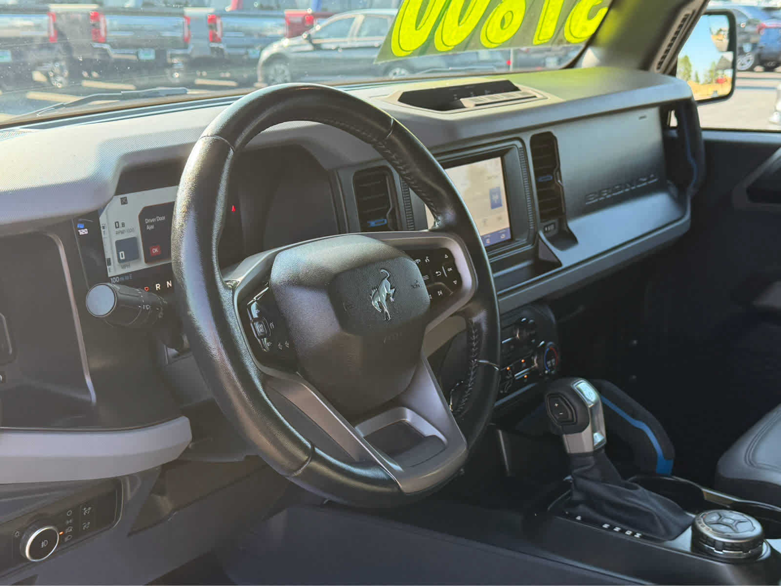 Used 2023 Ford Bronco Black Diamond AWD/4WD image 27