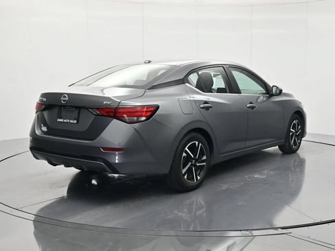 Used 2024 Nissan Sentra SV FWD image 5