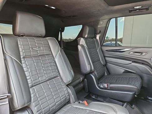 Used 2024 Cadillac Escalade V w/ Heavy-Duty Trailer Package image 30