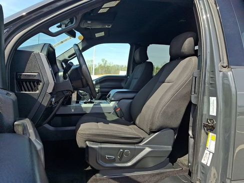 Used 2017 Ford F150 XLT w/ Equipment Group 302A Luxury image 13