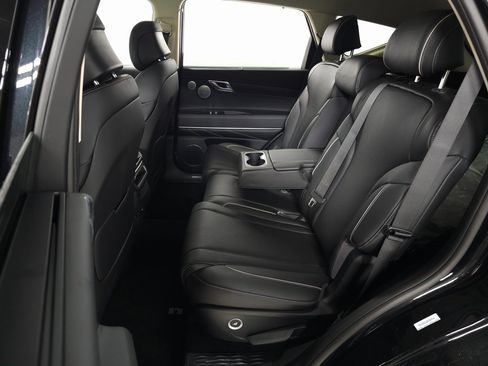 Used 2026 Genesis GV80 2.5T Advanced image 32