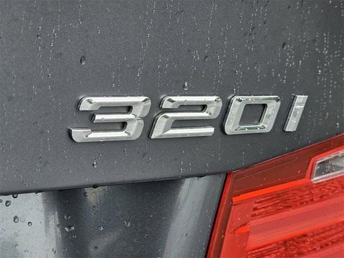 Used 2015 BMW 320i 320i image 12