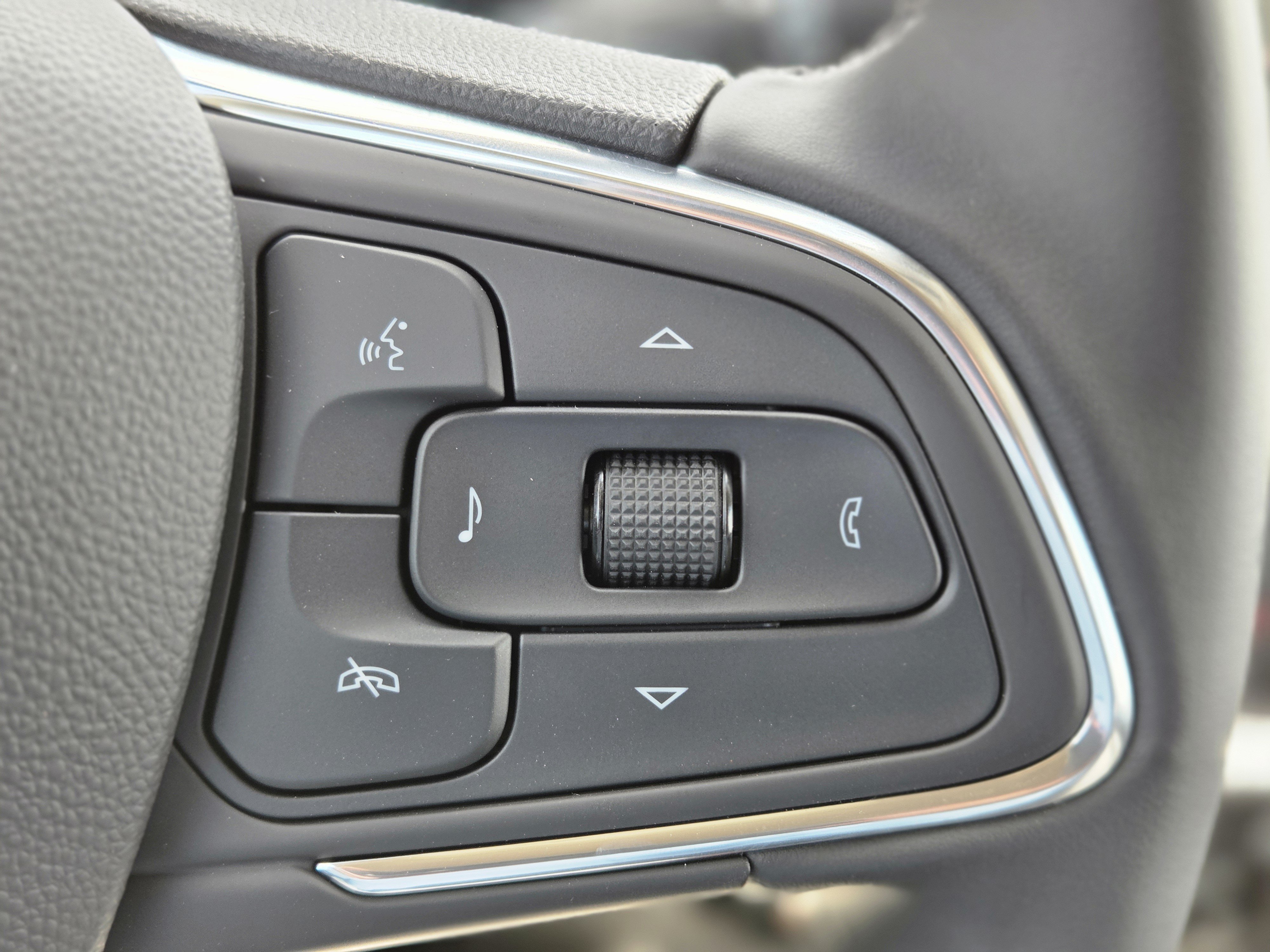 New 2026 Buick Encore GX Sport Touring w/ Advanced Technology Package FWD image 15