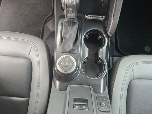 Used 2024 Ford Bronco Big Bend AWD/4WD image 19