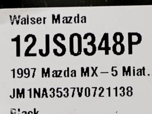Used 1997 MAZDA MX-5 Miata RWD image 28
