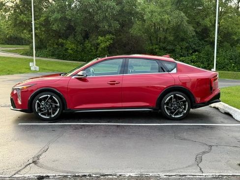 Used 2025 Kia K4 EX w/ GT-Line Premium Package FWD image 4