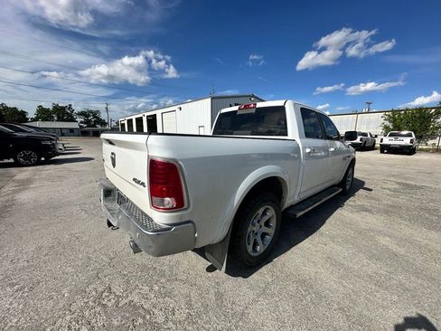 Used 2018 RAM 1500 Laramie AWD/4WD image 5