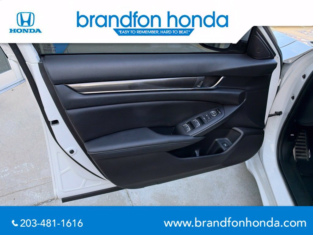 Used 2020 Honda Accord Sport image 11