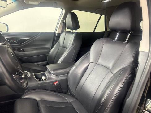 Used 2020 Subaru Outback Limited AWD/4WD image 19
