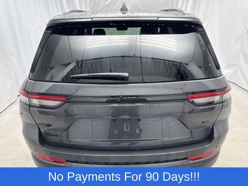 New 2026 Jeep Grand Cherokee Altitude AWD/4WD image 3