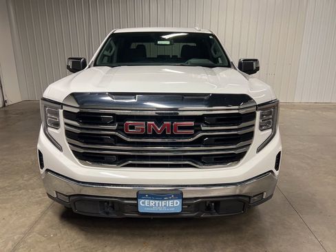 Certified 2024 GMC Sierra 1500 SLT image 2