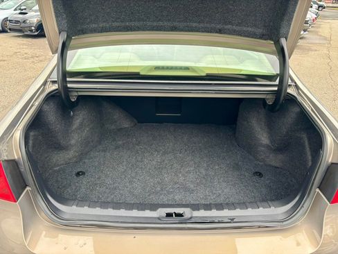 Used 2006 Buick Lucerne CXL w/ Luxury Package image 28