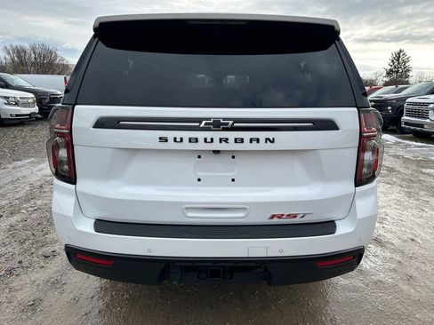 Used 2023 Chevrolet Suburban RST w/ Luxury Package image 4