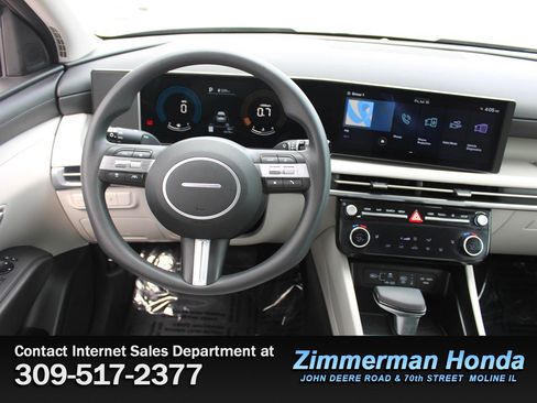 Used 2025 Hyundai Tucson SEL AWD/4WD image 11