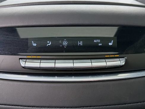 Used 2024 Cadillac Escalade ESV Premium Luxury w/ LPO, Floor Liner Package AWD/4WD image 29