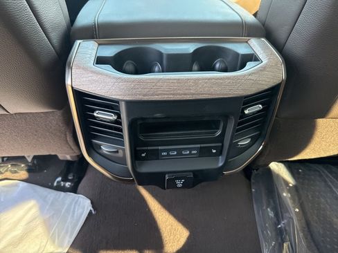 New 2026 RAM 2500 Limited AWD/4WD image 27
