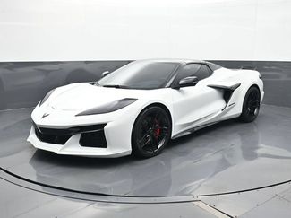 Used 2025 Chevrolet Corvette Z06 RWD video 1