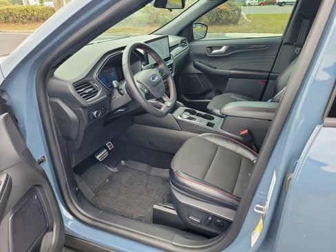 Certified 2024 Ford Escape ST-Line w/ Tech Pack #1 FWD image 16