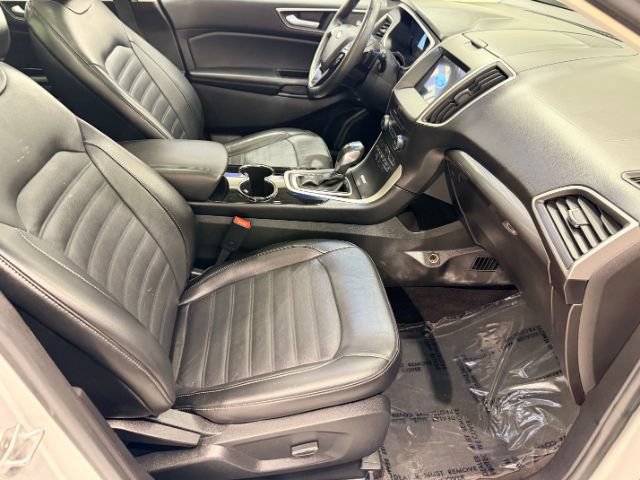 Used 2016 Ford Edge SEL w/ Equipment Group 201A AWD/4WD image 39